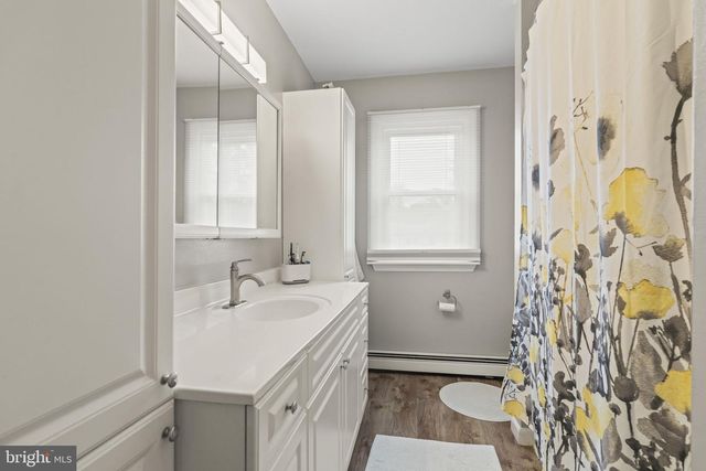 1064 LINCOLN, Warrington, PA 18976