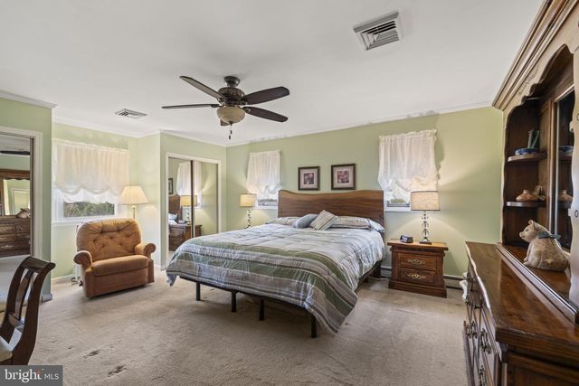 1064 LINCOLN, Warrington, PA 18976