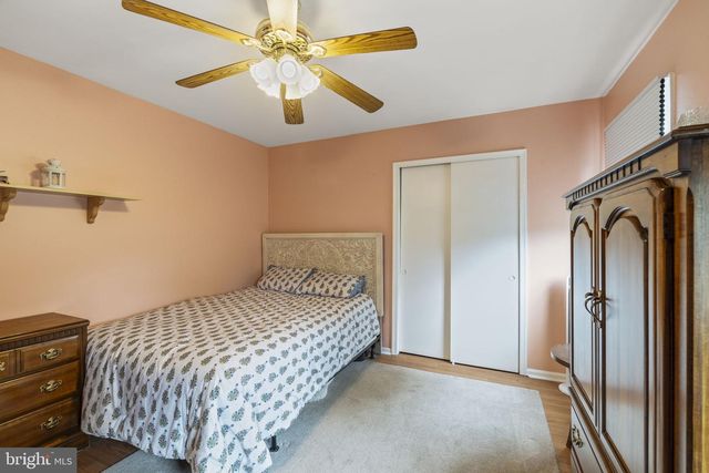 1064 LINCOLN, Warrington, PA 18976