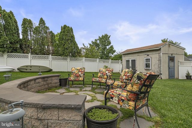 1064 LINCOLN, Warrington, PA 18976