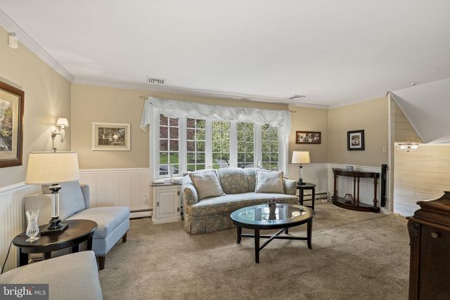 1064 LINCOLN, Warrington, PA 18976