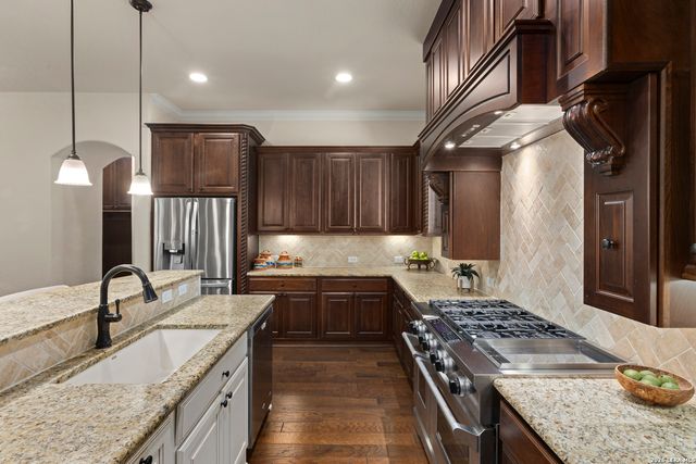 4610 Camden Hts, San Antonio, TX 78261