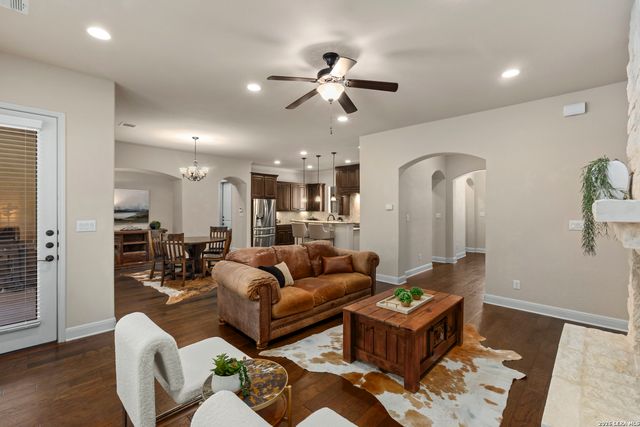 4610 Camden Hts, San Antonio, TX 78261