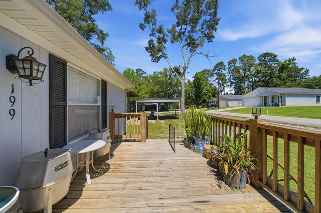 199 Apple Tree, Livingston, TX 77351