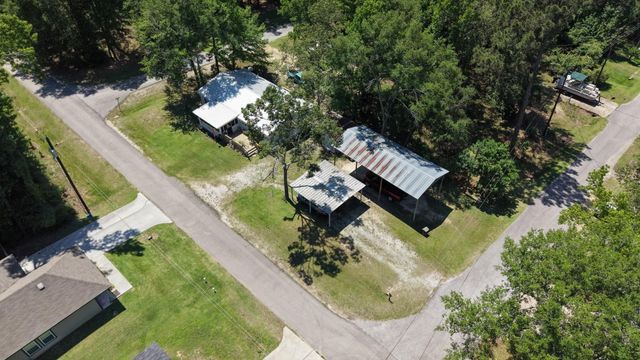 199 Apple Tree, Livingston, TX 77351