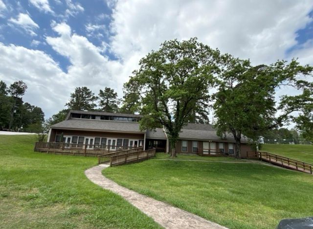 199 Apple Tree, Livingston, TX 77351
