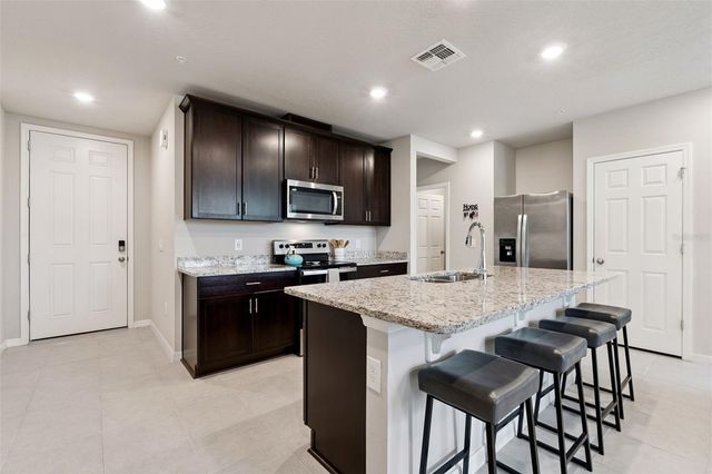 939 ROBIN HOLLY STREET, Ocoee, FL 34761