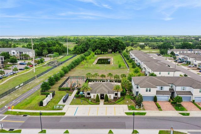 939 ROBIN HOLLY STREET, Ocoee, FL 34761