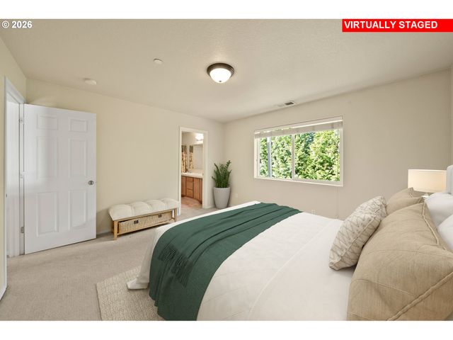 12635 Sw NIGHT HERON Ln 104, Beaverton, OR 97007