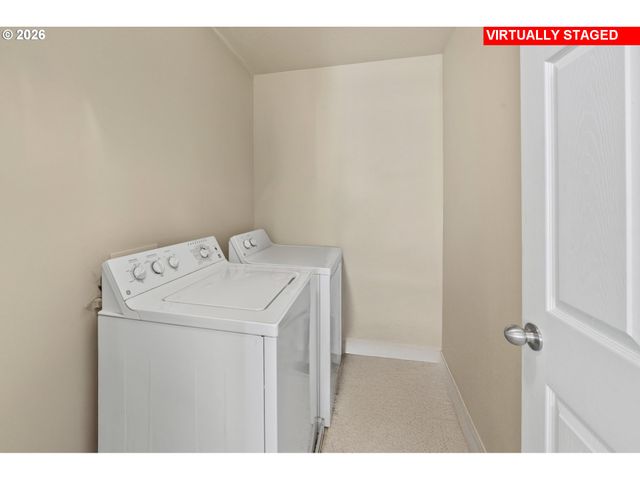 12635 Sw NIGHT HERON Ln 104, Beaverton, OR 97007