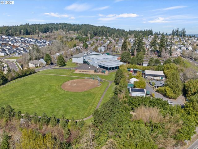 12635 Sw NIGHT HERON Ln 104, Beaverton, OR 97007