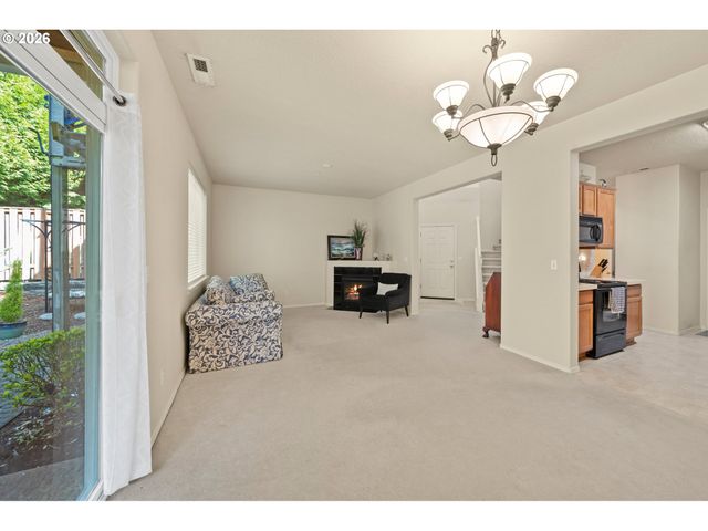 12635 Sw NIGHT HERON Ln 104, Beaverton, OR 97007