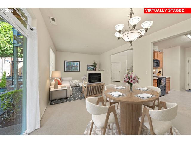 12635 Sw NIGHT HERON Ln 104, Beaverton, OR 97007