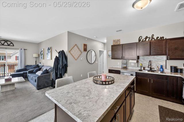 9988 Ridge Run Street, Hartland Township, MI 48855