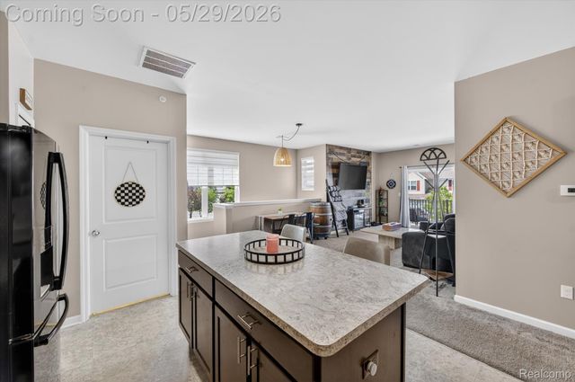 9988 Ridge Run Street, Hartland Township, MI 48855