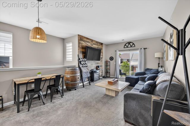 9988 Ridge Run Street, Hartland Township, MI 48855