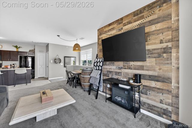 9988 Ridge Run Street, Hartland Township, MI 48855