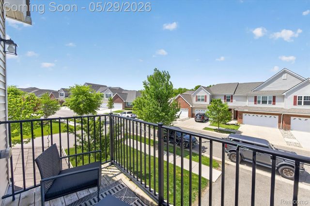 9988 Ridge Run Street, Hartland Township, MI 48855