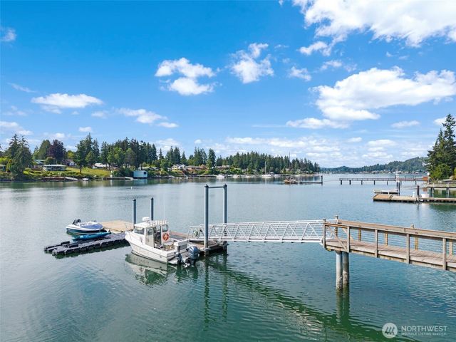 1312 NE South Petterson Road, Keyport, WA 98345