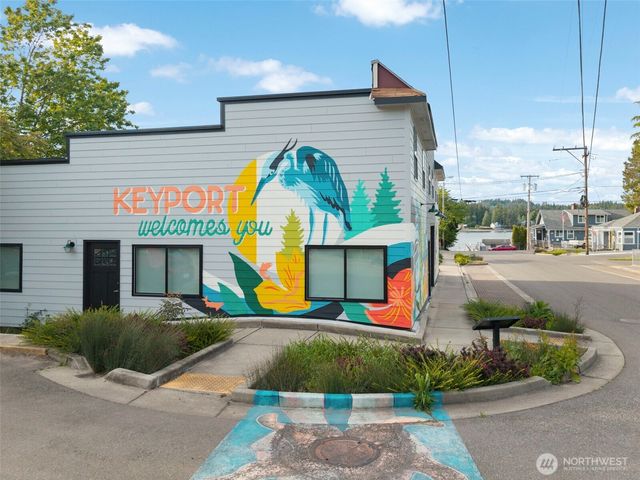 1312 NE South Petterson Road, Keyport, WA 98345