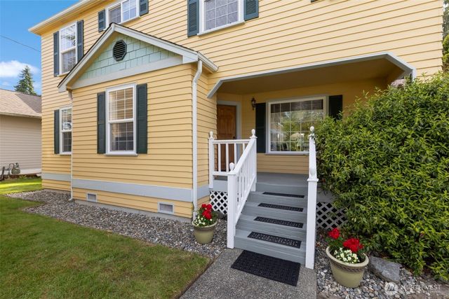 1312 NE South Petterson Road, Keyport, WA 98345