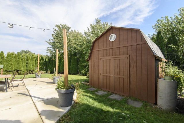 1001 Motor AVENUE, Waukesha, WI 53188