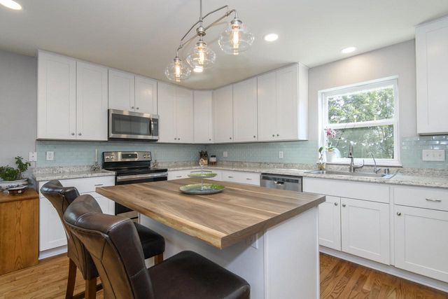 1001 Motor AVENUE, Waukesha, WI 53188