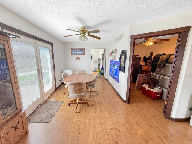 6375 W 1150 S, Holland, IN 47541