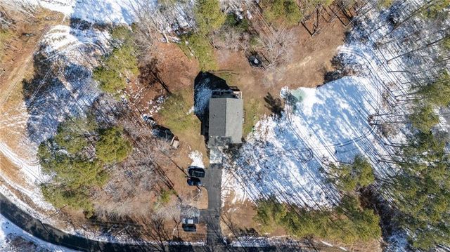 1132 Manning RD, Suffolk, VA 23434