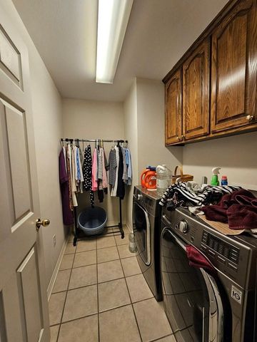 2001 Ventureview Street, Palestine, TX 75803