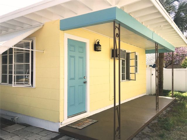 918 24TH AVENUE N, St Petersburg, FL 33704