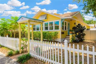 918 24TH AVENUE N, St Petersburg, FL 33704