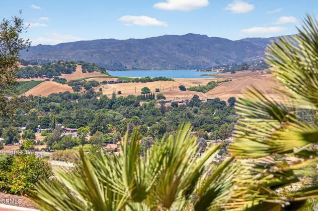 10920 Ventura Avenue, Oak View, CA 93022