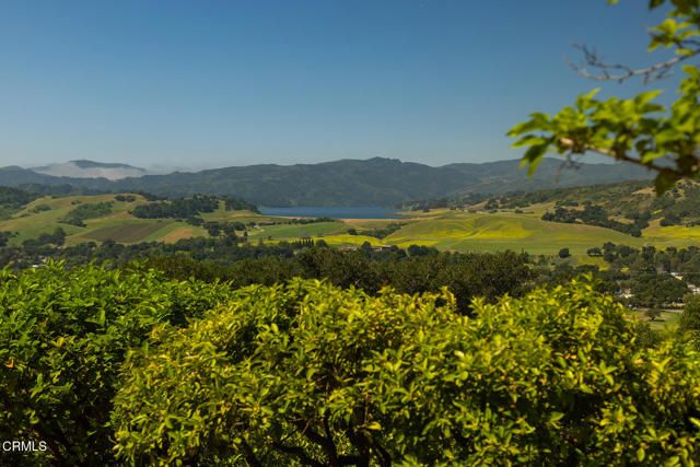 10920 Ventura Avenue, Oak View, CA 93022