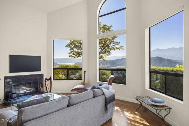 10920 Ventura Avenue, Oak View, CA 93022