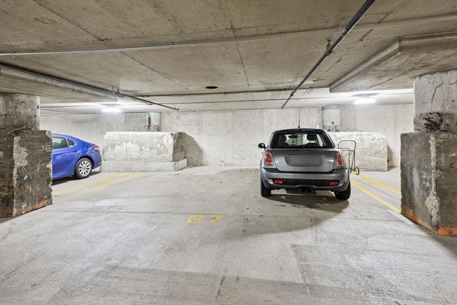 130 S Canal Street 612, Chicago, IL 60606