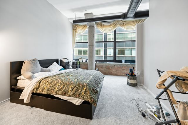 130 S Canal Street 612, Chicago, IL 60606