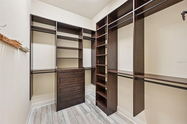 508 MAST DRIVE, Bradenton, FL 34208