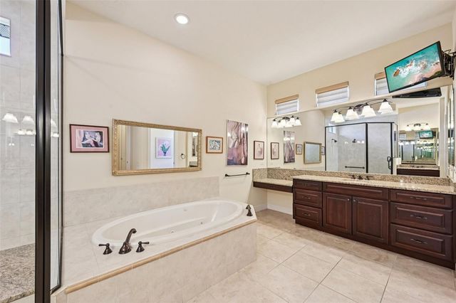 508 MAST DRIVE, Bradenton, FL 34208