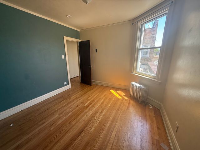 5559 W Altgeld Street 2S, Chicago, IL 60639