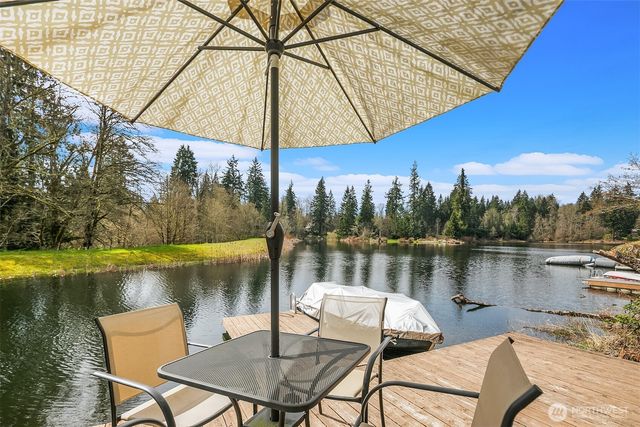 23802 E Lake Kayak Drive, Monroe, WA 98272