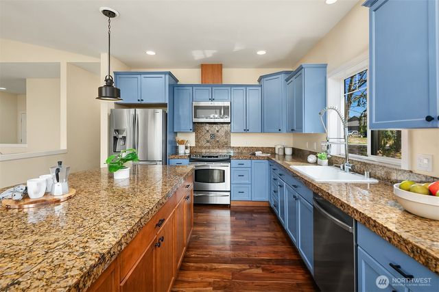 23802 E Lake Kayak Drive, Monroe, WA 98272