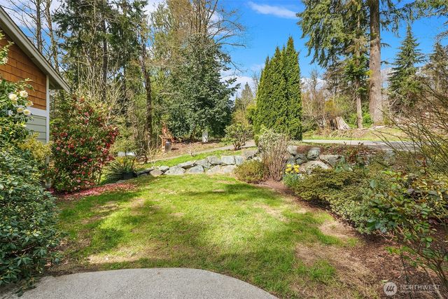 23802 E Lake Kayak Drive, Monroe, WA 98272