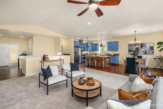 23802 E Lake Kayak Drive, Monroe, WA 98272