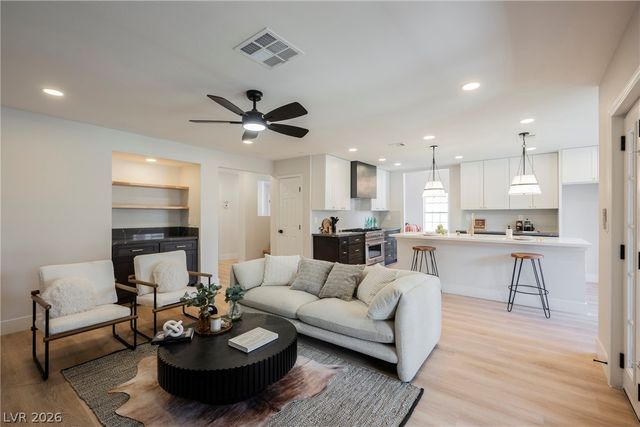 8 Richland Acres Court, Henderson, NV 89074