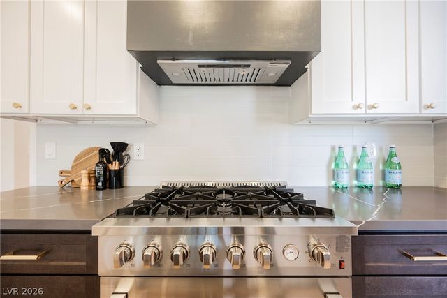 8 Richland Acres Court, Henderson, NV 89074