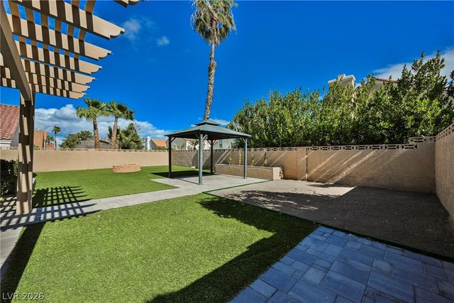 8 Richland Acres Court, Henderson, NV 89074