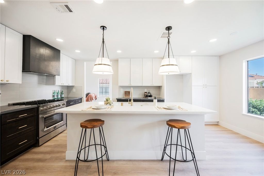 8 Richland Acres Court, Henderson, NV 89074