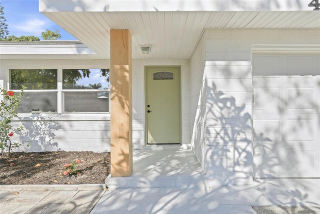 4720 MOHEGAN ROAD, St Petersburg, FL 33708