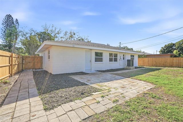 4720 MOHEGAN ROAD, St Petersburg, FL 33708